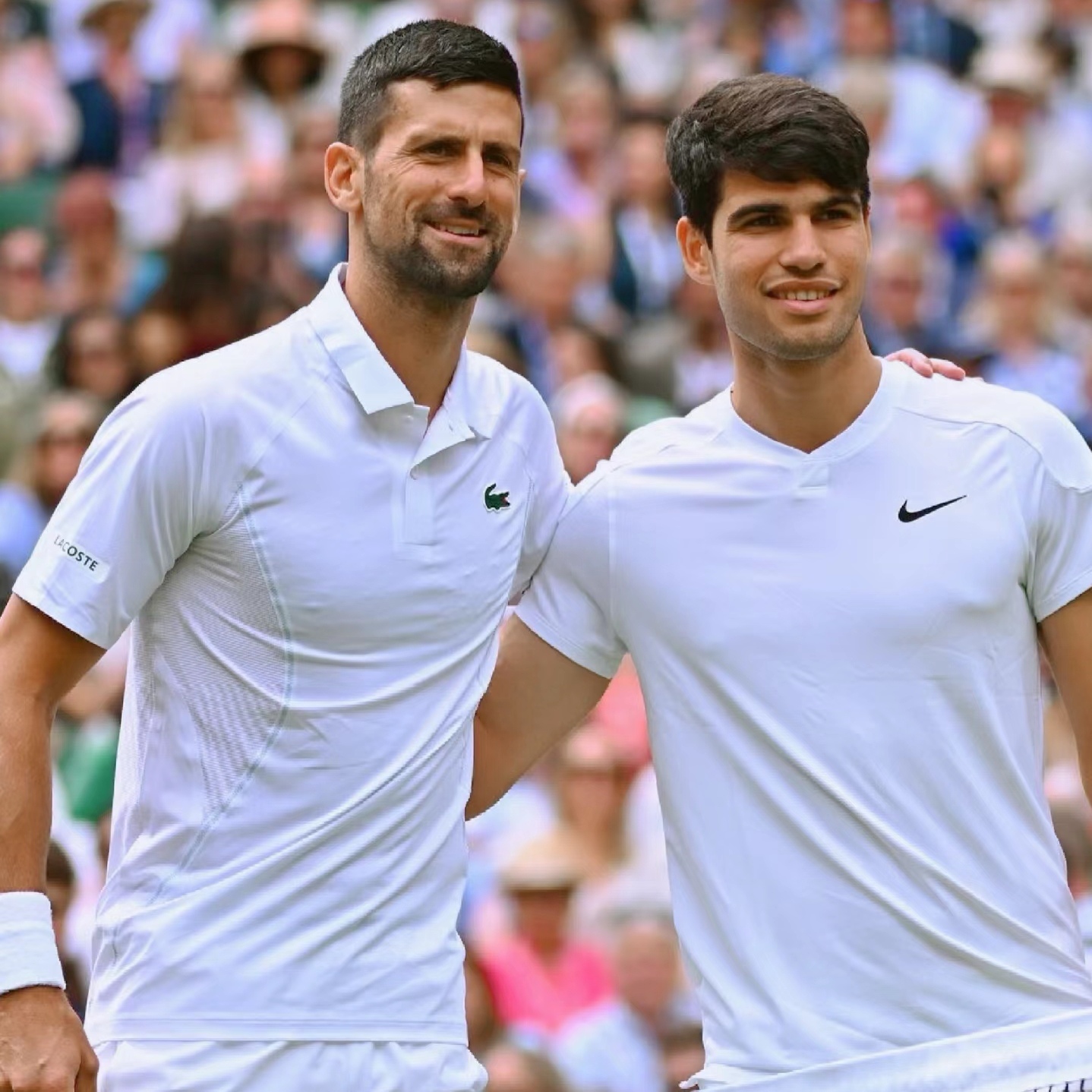 乐鱼体育官方阿扎伦卡巅峰对决，德约科维奇与90激战加拿大队分钟，赛况扑朔迷离胜负难料！的简单介绍