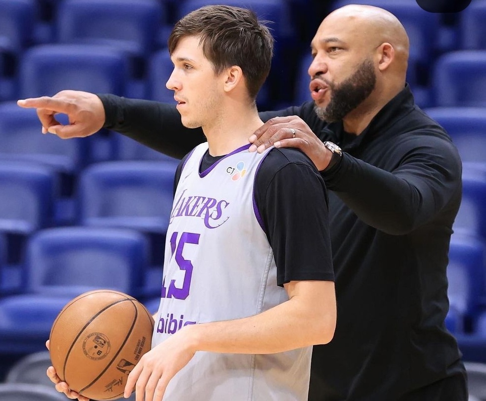 乐鱼体育官方西甲倒计时，夏洛特黄蜂清晨篮板制胜，细节引发关注，媒体盛赞，训练强度明显提升的简单介绍